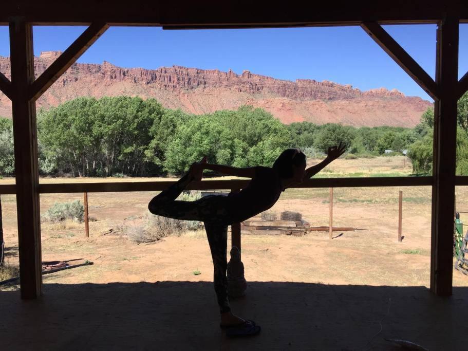 Red Moon Lodge Moab Bagian luar foto